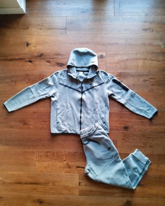 Tuta Nike Sportswear Tech Fleece Verde 