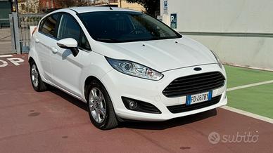 Ford Fiesta 1.5 TDCI diesel KM 89.000 TITANIUM E6