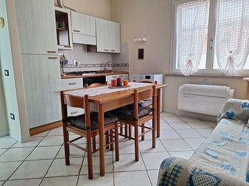 CASTIGLIONCELLO BILOCALE a 80mt da MARE ESTATE 26