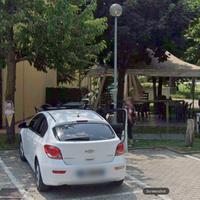 Piccolo Bar con Giardino Esclusivo