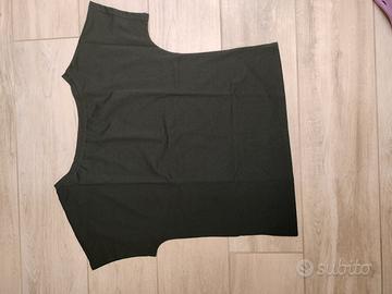 t-shirt nera M Shein 