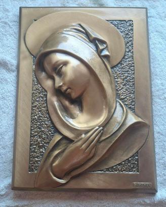 Madonna in bronzo