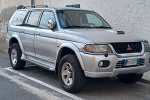 Mitsubishi Pajero sport
