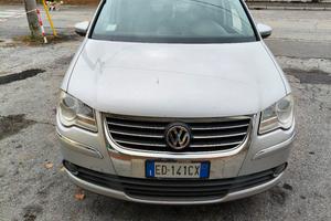 vw Touran 2.0 tdi 7 posti