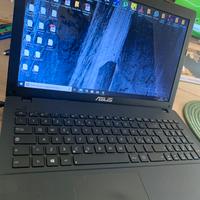 Asus  F552C. In buone condizioni