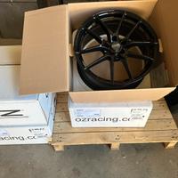 Cerchi OZ leggera hlt