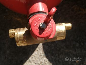 3 bombole metano con valvole nuove