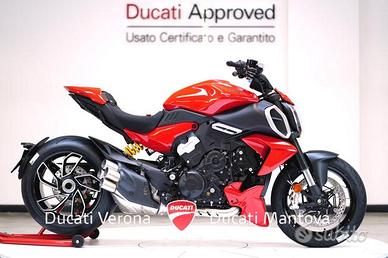 Ducati Diavel V4 NUOVO DA IMMATRICOLARE - 2024