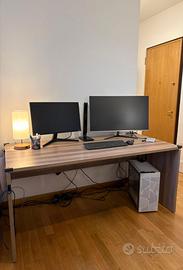 Scrivania Spaziosa Moderna (Perfetta per PC/Gaming