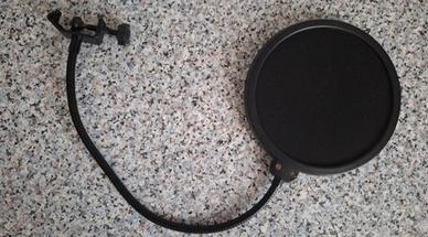 Pop filter microfono + supporto + laccetti 