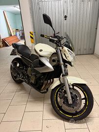 Yamaha XJ6 - 2009