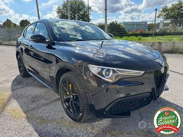 Stelvio 2.2 Q4 AT8 210cv Veloce Pinze Gialle R.Leg