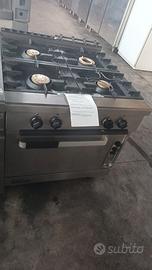 CUCINA 4 FUOCHI CON FORNO FORNO A GAS