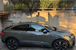 AUDI Q3 SPORTBACK 35 TDI - 2020 - 60.000 km