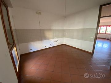 4 LOCALI A CASTELLO DI GODEGO