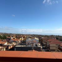 Attico su due livelli a Gravina di Catania con Vis