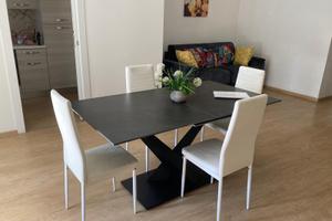 Ampio quadrilocale con veranda