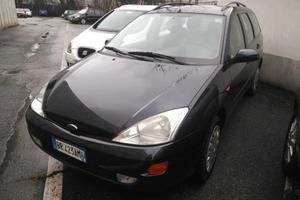 FORD Focus 1.6i 16V cat SW Zetec