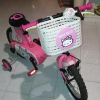 Bicicletta  Hello Kitty rosa