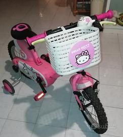 Bicicletta  Hello Kitty rosa