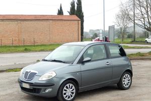LANCIA YPSILON 1.2 benzina - SI NEOPATENTATI