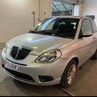 Lancia upsilon 1.2 oro anno 2006