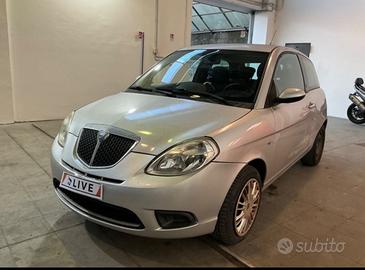 Lancia upsilon 1.2 oro anno 2006