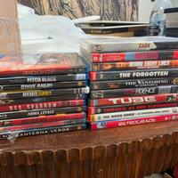 Lotto misto di 20 tra Blu-ray e DVD con film di az