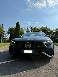 Mercedes A35 amg premim plus Racing collection