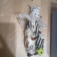 bambola Pierrot porcellana stile calcio, perfetta 