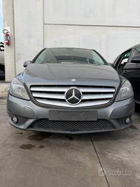 MERCEDES-BENZ Classe B (W246, W242) B 180 CDI 1.8 