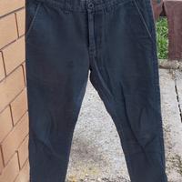 Pantaloni grigi Stussy 