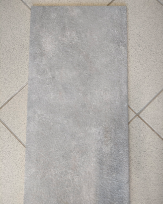 Piastrella in gres da esterni 30x60