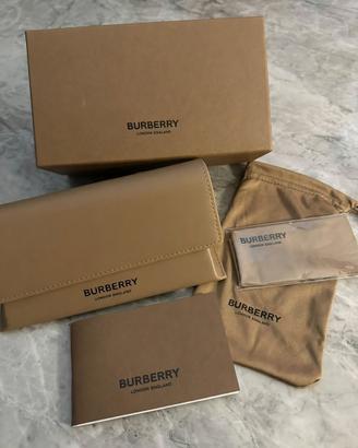 Set completo originale  Burberry London
