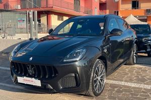 Maserati Grecale MHEV 330 CV AWD Modena