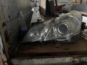 Fanale anteriore mercedes