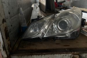 Fanale anteriore mercedes