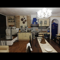 Casa indipendente su tre livelli