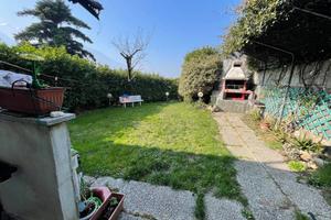 Villa di 131 m² con 4 locali e box auto a Cercino