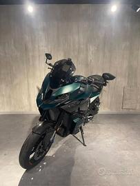 Bmw M 1000 XR