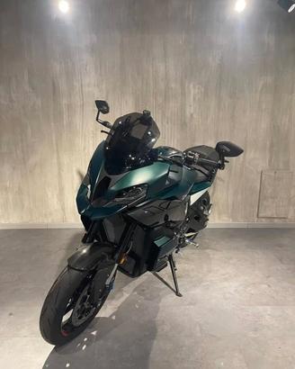 Bmw M 1000 XR