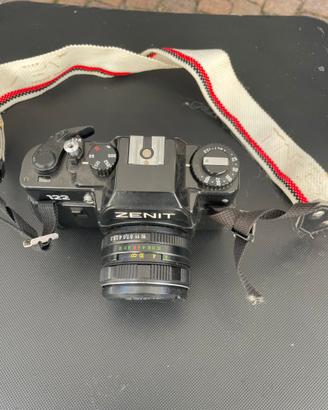 Zenit 122  macchina fotografica