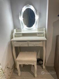 Toeletta Mobile trucco bianco sgabello e luci led