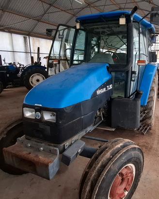 Trattore new holland TL 90 2 ruote motrici