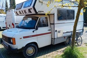 camoer Ford Transit camperizzato laika