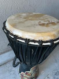 Tamburi Djembe africani