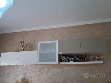 Composizione mobile ikea