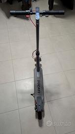 Monopattino 
Ducati Pro-i Evo Advanced Safety