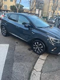 Renault  Captur