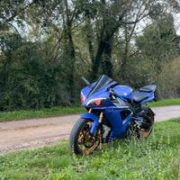 Yamaha R1 2003